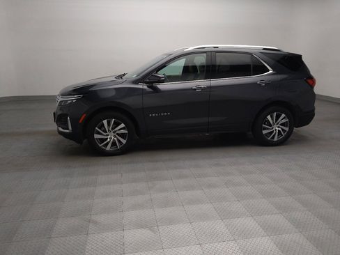 Used 2022 Chevrolet Equinox Premier AWD/4WD image 2