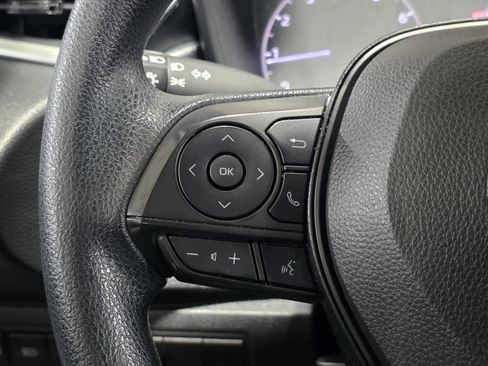 Used 2023 Toyota Corolla LE FWD image 29