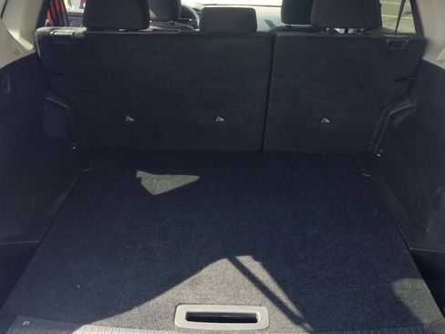 Used 2022 Nissan Rogue SV image 18