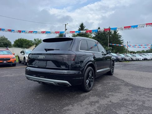 Used 2017 Audi Q7 3.0T Prestige AWD/4WD image 5