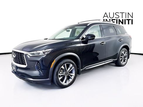 Certified 2023 INFINITI QX60 Luxe w/ Cargo Package FWD image 4