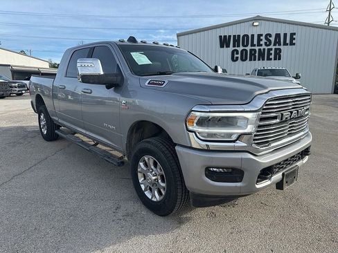 Used 2024 RAM 2500 Laramie w/ Towing Technology Group AWD/4WD image 3