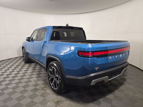 Used 2022 Rivian R1T Launch Edition image 3