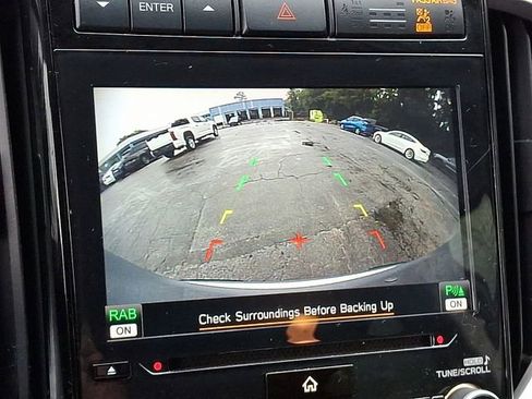 Used 2022 Subaru Ascent Limited image 21