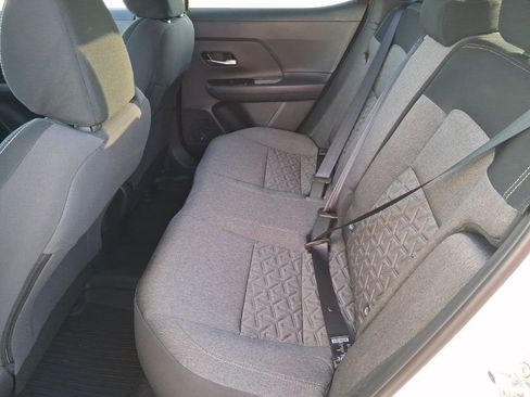 New 2026 Nissan Kicks SV image 24