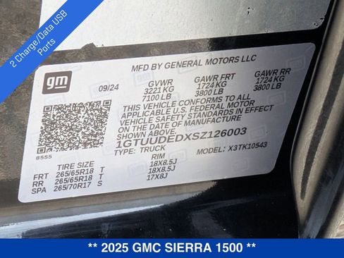 Used 2025 GMC Sierra 1500 SLT image 50