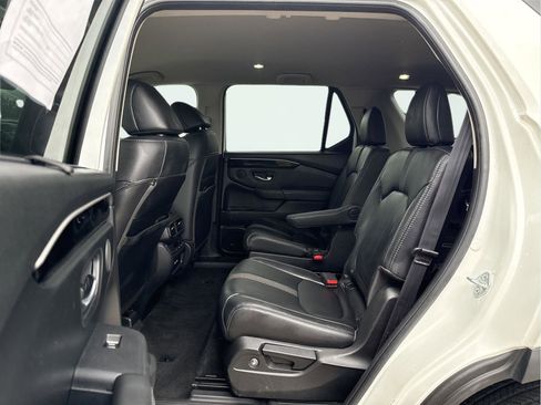 Used 2023 Honda Pilot EX-L image 16