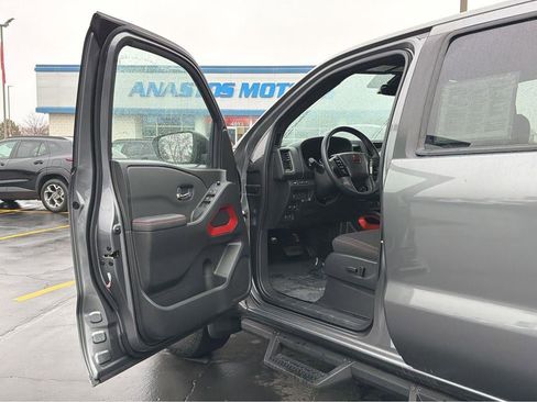 Used 2024 Nissan Frontier PRO-4X w/ Technology Package image 15
