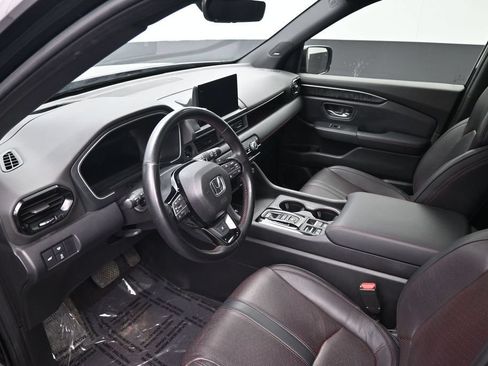 Used 2023 Honda Pilot Elite image 20