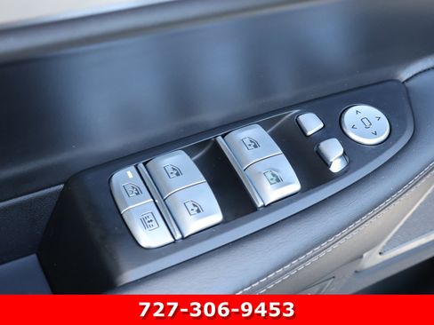 Used 2021 BMW 750i xDrive w/ Executive Package image 15