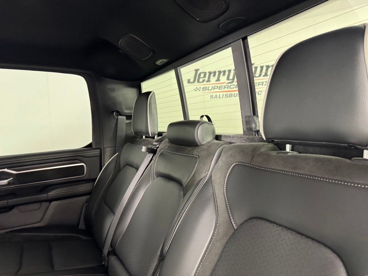 Used 2026 RAM 1500 Laramie w/ Off Road Group AWD/4WD image 26