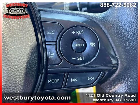 Used 2022 Toyota Corolla LE FWD image 25