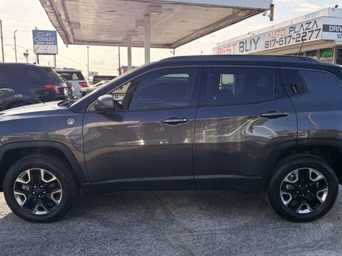 Used 2018 Jeep Compass Trailhawk w/ Navigation Group image 7