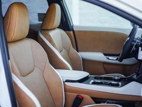 New 2026 Lexus RZ 350e 2WD image 17