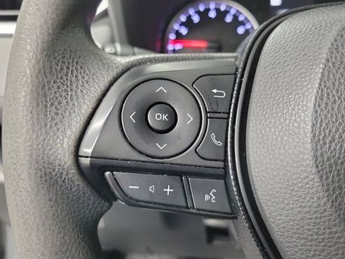 Used 2019 Toyota RAV4 XLE FWD image 26