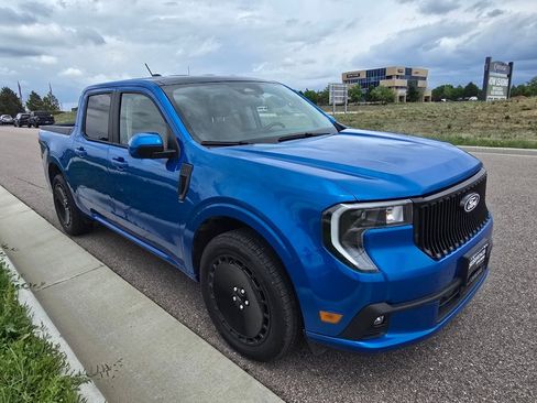 Used 2025 Ford Maverick Lobo AWD/4WD image 7