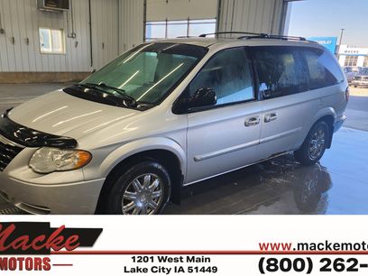 Used 2007 Chrysler Town & Country Touring w/ Trailer Tow Prep Group