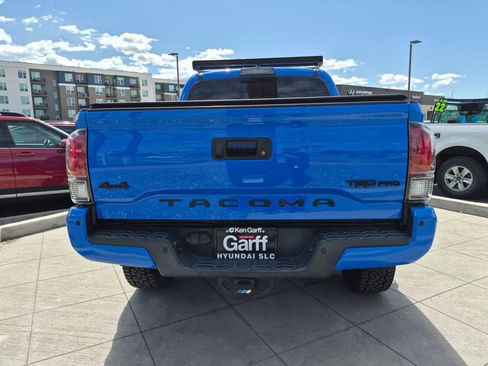 Used 2019 Toyota Tacoma TRD Pro w/ Desert Air Intake Package AWD/4WD image 5