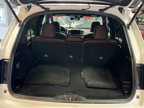 Used 2025 Honda Passport EX-L image 26
