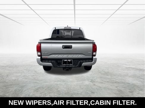 Used 2022 Toyota Tacoma SR image 6