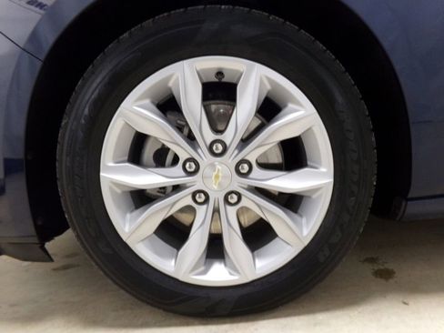 Used 2022 Chevrolet Malibu LT w/ Leather Package image 28