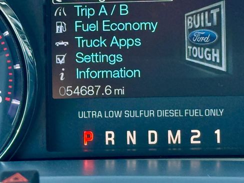 Used 2015 Ford F250 XLT w/ XLT Value Package AWD/4WD image 12
