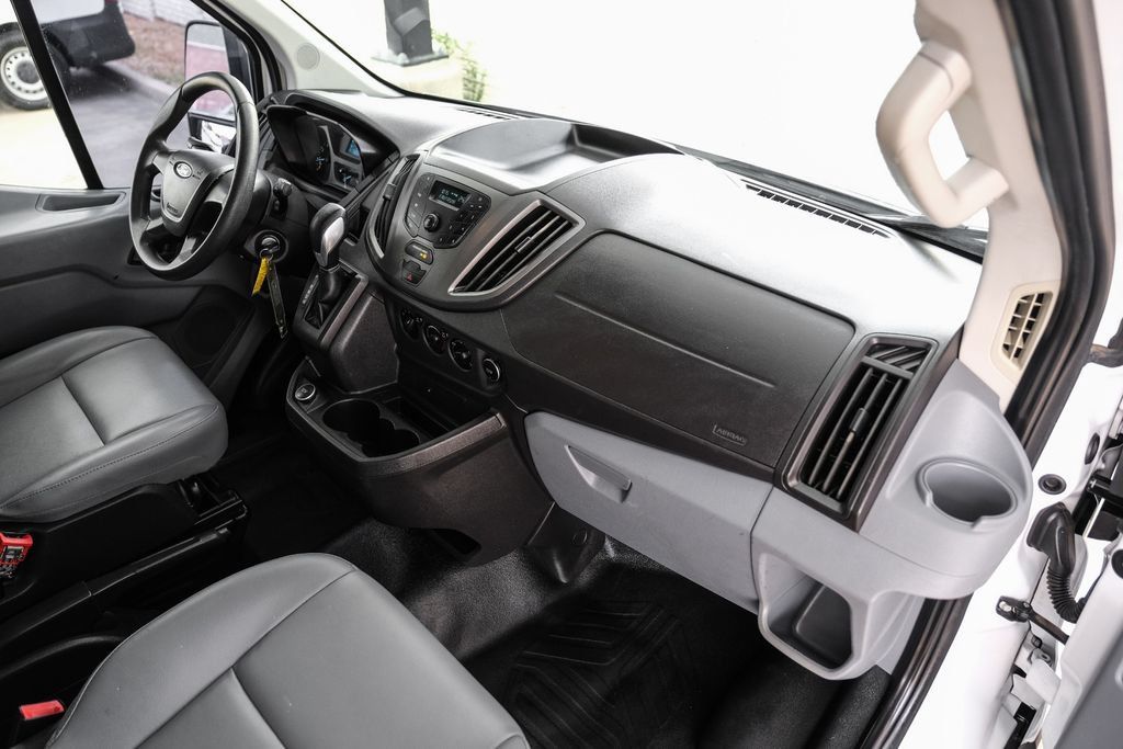 Used 2017 Ford Transit 250 148 Low Roof RWD image 9
