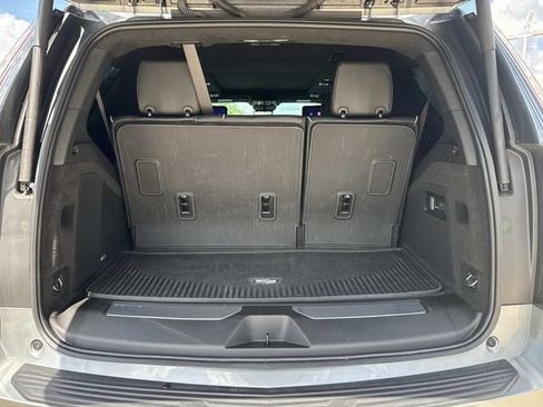 Used 2025 Cadillac Escalade Sport Platinum w/ LPO, ONYX Package AWD/4WD image 12