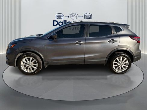 Used 2020 Nissan Rogue Sport SV w/ Technology Package image 9