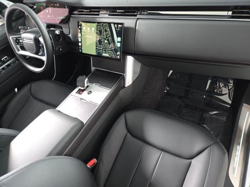 New 2026 Land Rover Range Rover Long Wheelbase SE image 20