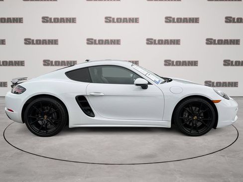 Used 2019 Porsche 718 Cayman RWD image 6