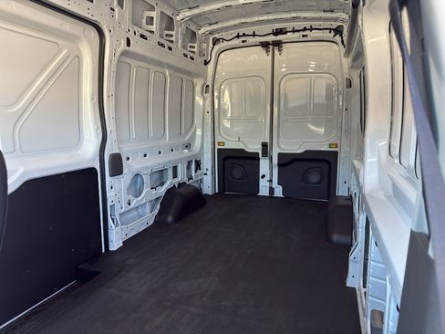 Used 2024 Ford Transit 250 148 High Roof RWD image 49