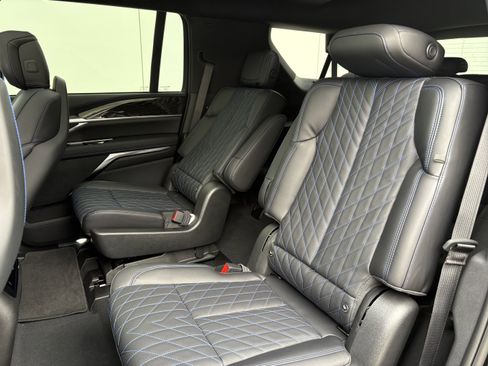 New 2026 Cadillac Escalade IQL Luxury image 15