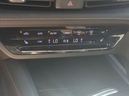 Used 2023 Buick Envision Essence w/ Sport Touring Package image 18