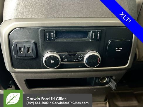 Used 2020 Ford Expedition Max XLT w/ Equipment Group 202A AWD/4WD image 30