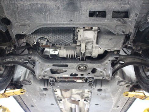 Used 2022 Volkswagen Tiguan SE R-Line image 95