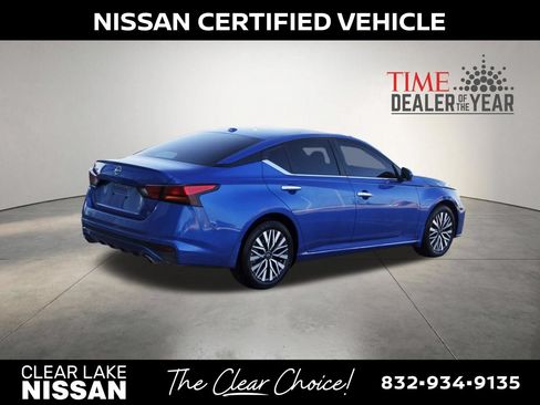 Certified 2025 Nissan Altima 2.5 SV w/ SV Premium Package FWD image 8