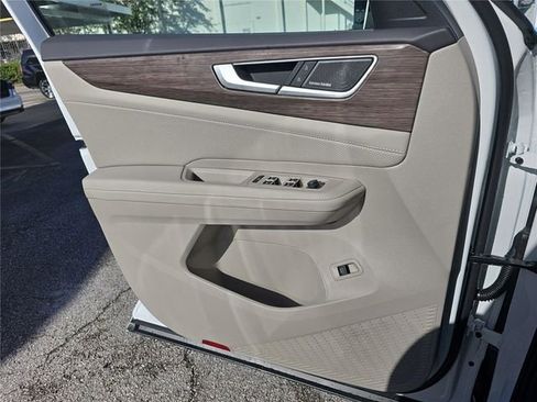 New 2026 Volkswagen Atlas SEL Premium R-Line image 18