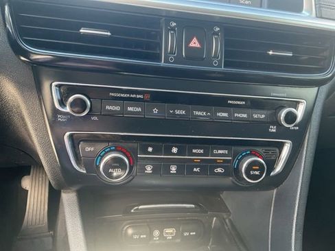 Used 2019 Kia Optima S w/ S Panoramic Sunroof Package image 19