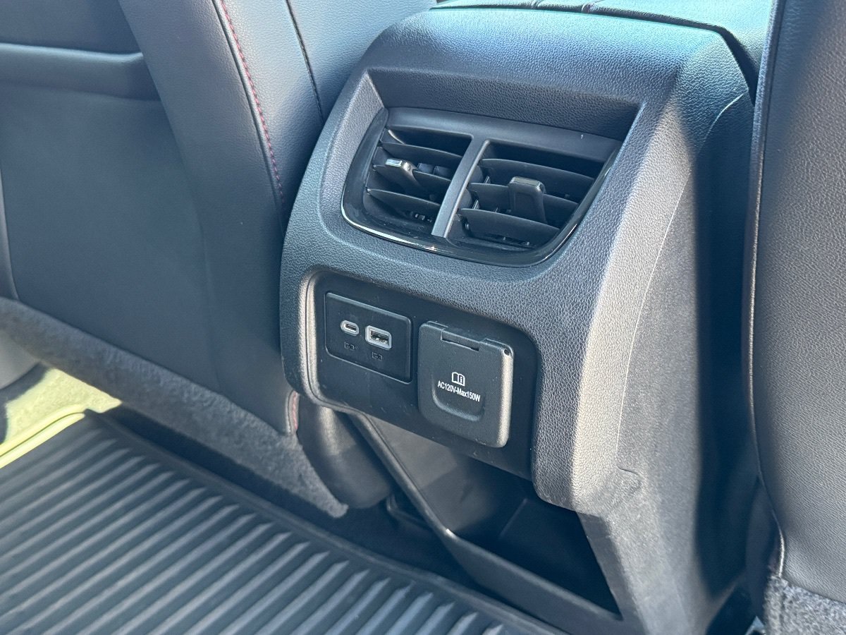 Used 2019 Chevrolet Blazer RS FWD image 18