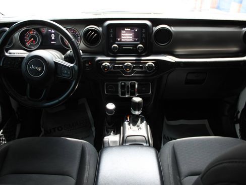 Used 2020 Jeep Wrangler Unlimited Sport S AWD/4WD image 39