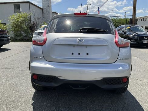 Used 2016 Nissan Juke SV w/ Technology Package AWD/4WD image 6