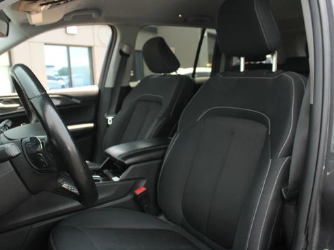Used 2022 Jeep Grand Cherokee Laredo w/ Luxury Tech Group I AWD/4WD image 15