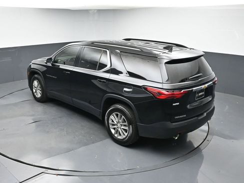 Used 2022 Chevrolet Traverse LT image 59