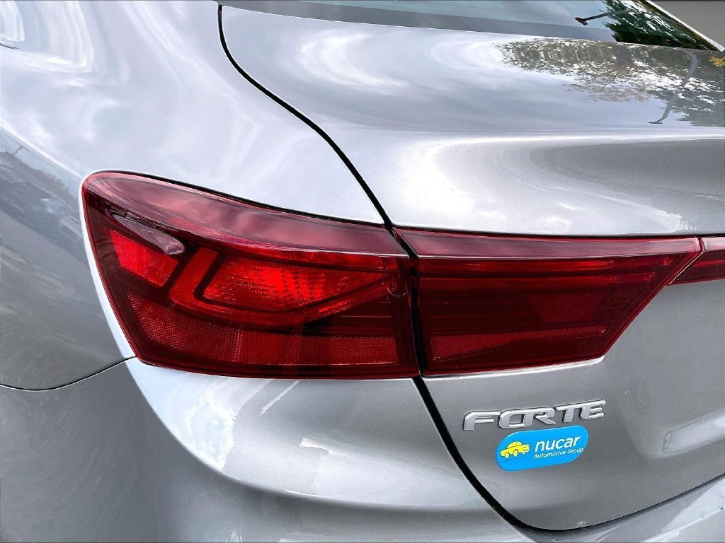 Certified 2023 Kia Forte LXS w/ LXS Technology Package FWD image 29