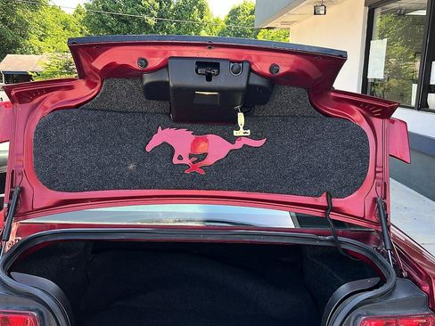 Used 2007 Ford Mustang GT RWD image 11