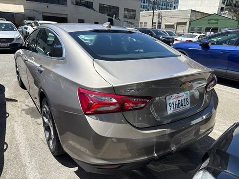 Used 2022 Chevrolet Malibu LT FWD image 5