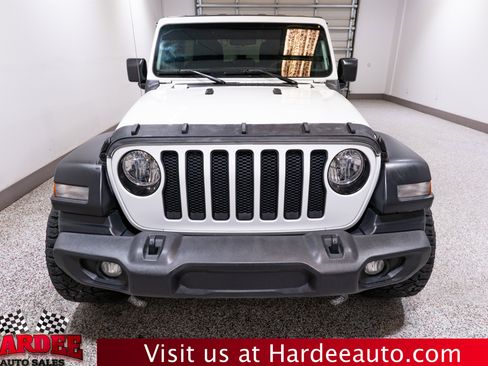 Used 2019 Jeep Wrangler Unlimited Sport AWD/4WD image 7