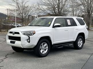 Used 2019 Toyota 4Runner SR5 video 1