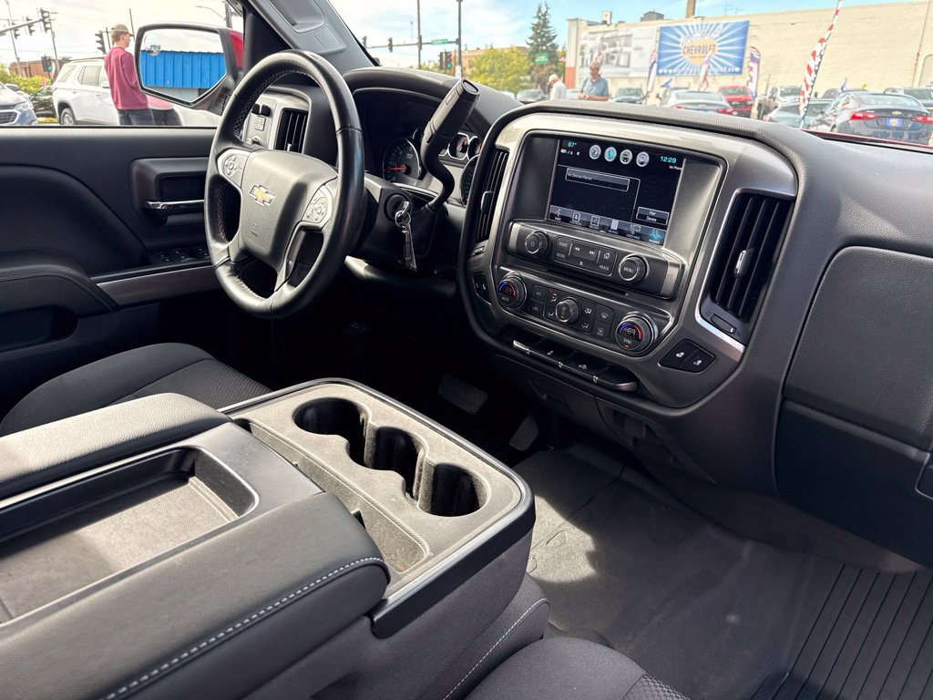 Used 2018 Chevrolet Silverado 1500 LT w/ All Star Edition AWD/4WD image 41